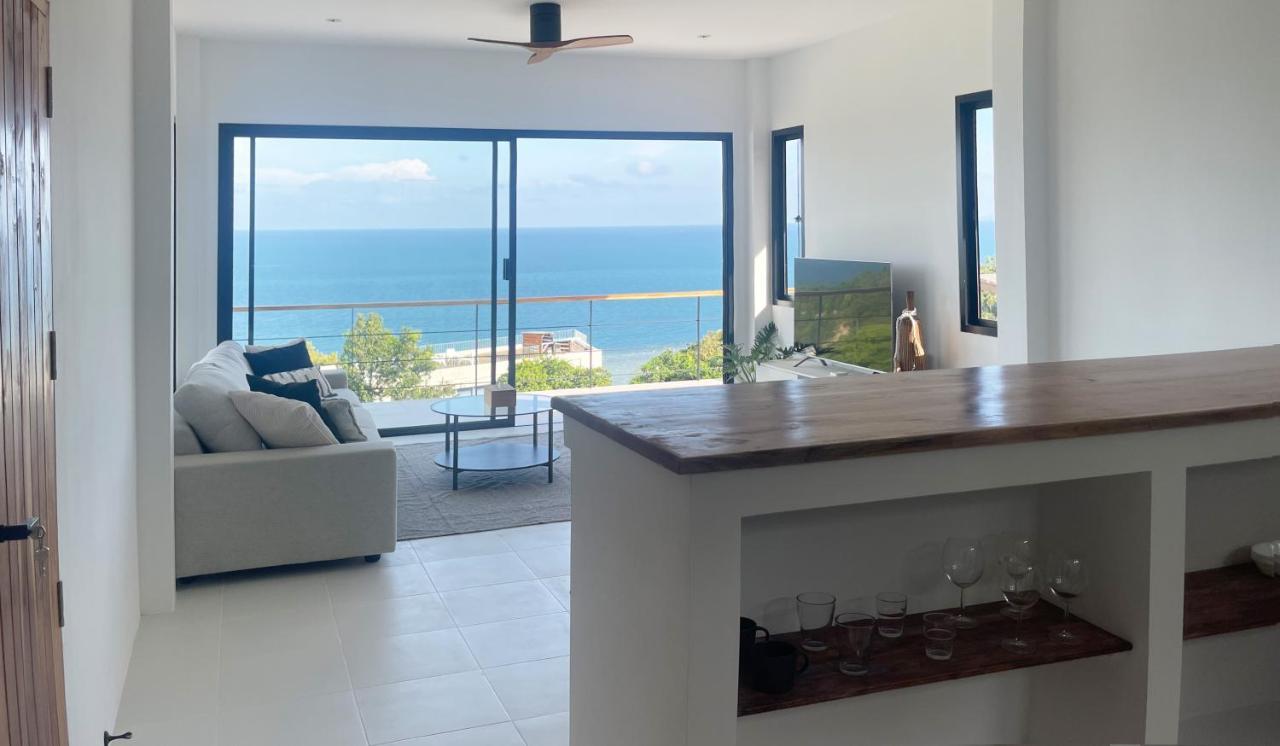 Infinity Villa Салат Бийч Екстериор снимка