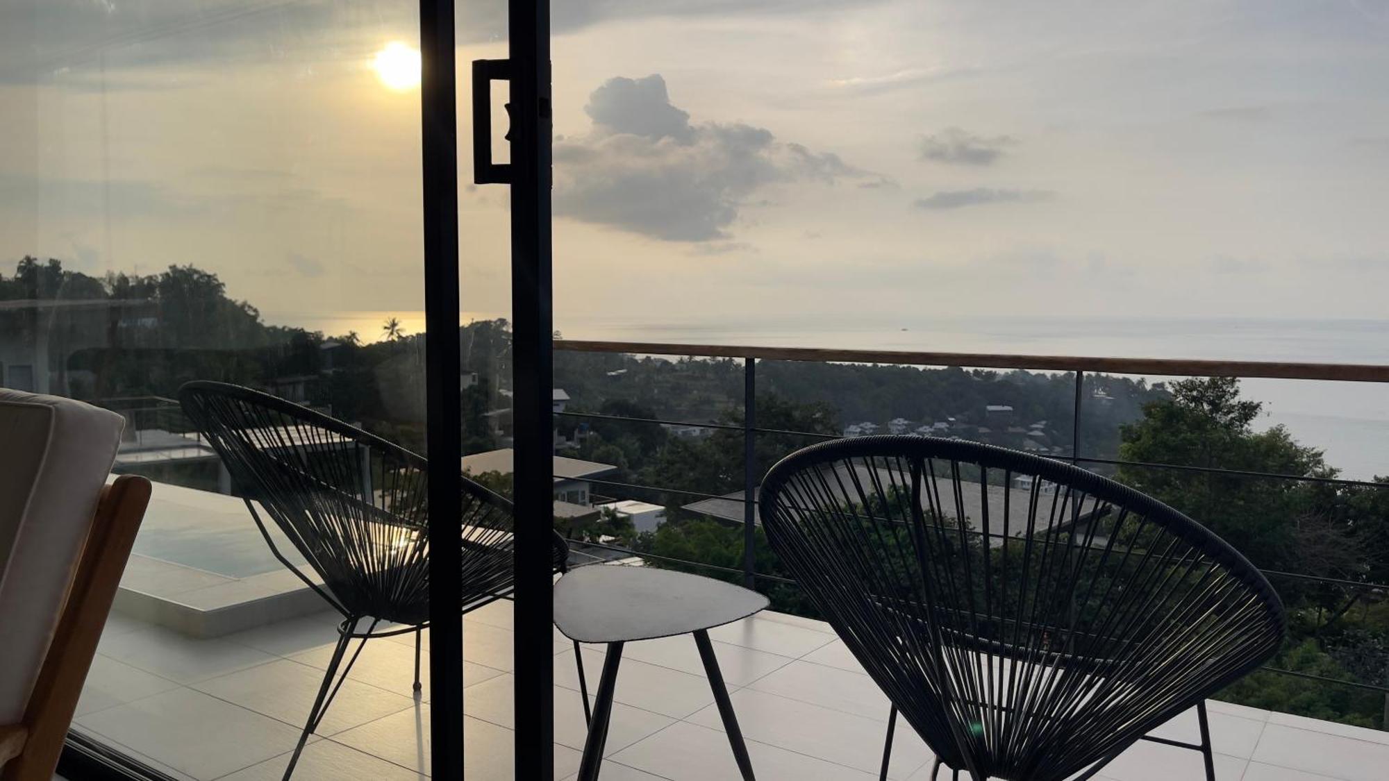 Infinity Villa Салат Бийч Екстериор снимка